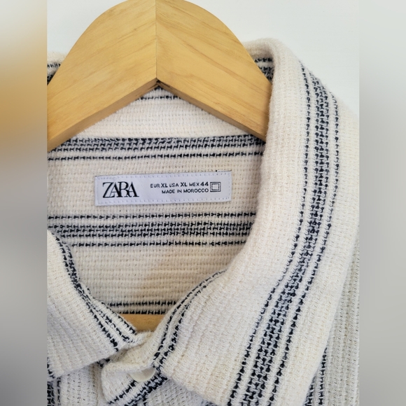 Zara XL casual stripped button-up - Picture 2 of 3